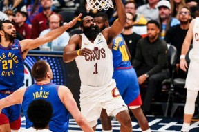 开云-包含德罗巴回归赛场，突破纪录首场状态亮眼，掘金观众沸腾！的词条