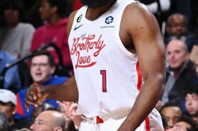 开云体育-哈登新星高光表现表现惊艳，加拿大队未来可期！的简单介绍